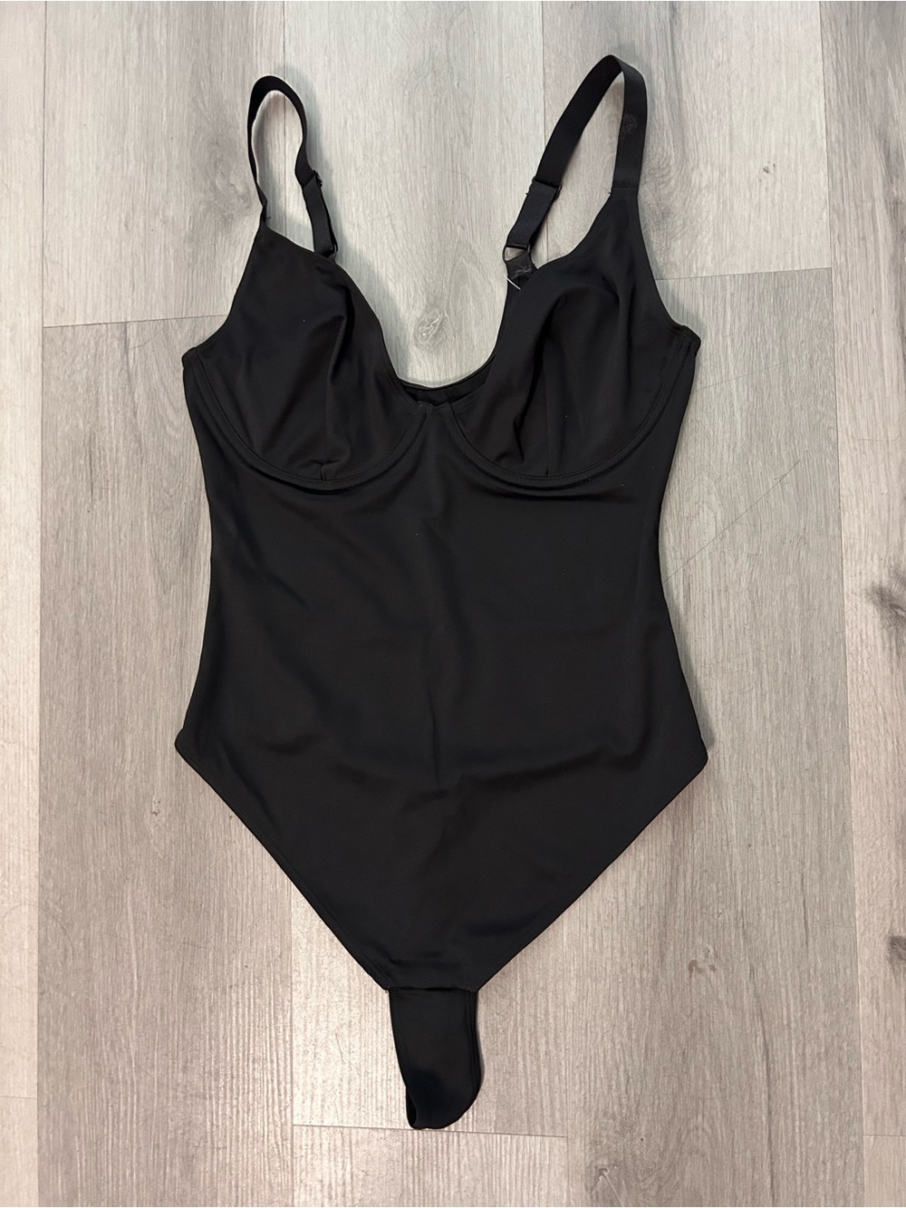 Black One-Piece Underwire Women’s Swim Suit